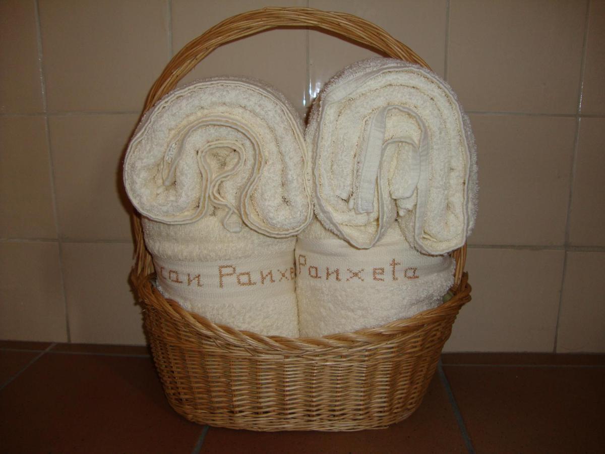 Can Panxeta Pallaresos Buitenkant foto